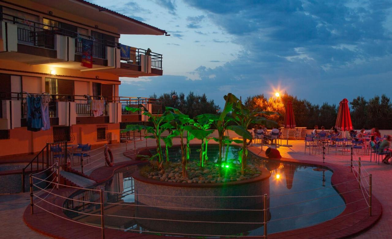 Villa Panorama Hotel Polychrono Exteriér fotografie